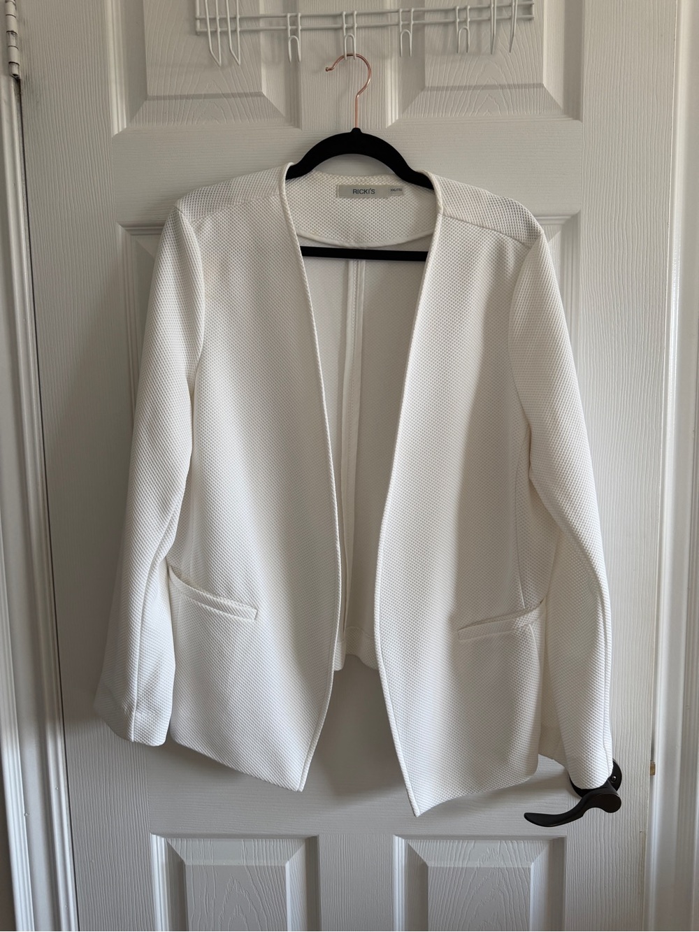 Ricki's White Open-Front Textured Blazer